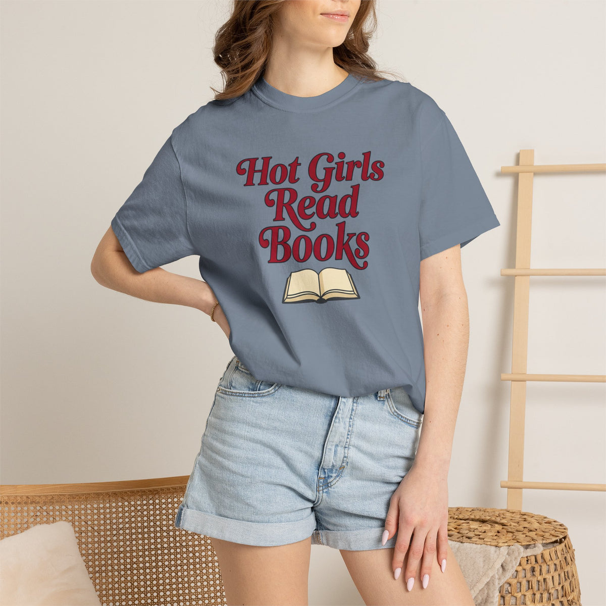 Hot Girls Read Books T-Shirt